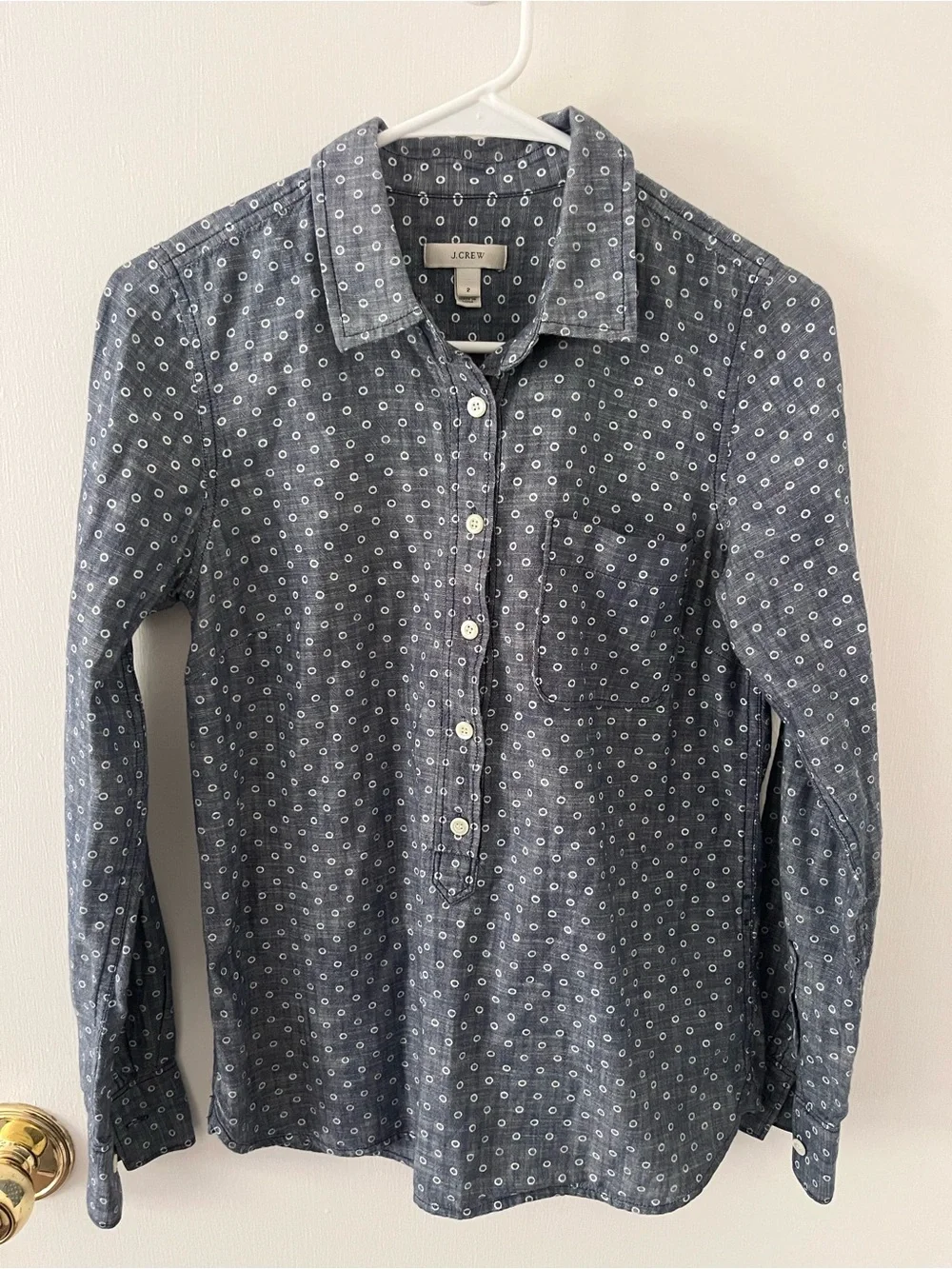 J. Crew Women’s Circle Print Lightweight Chambray Popover Blouse Size 2
